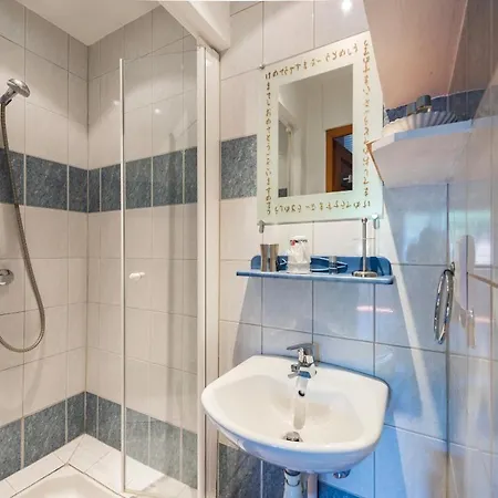 Du Vigneron - Domaine Léon Bleesz Bed & Breakfast 3*