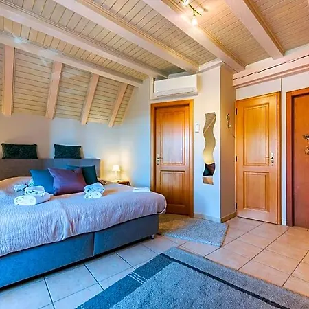 Du Vigneron - Domaine Léon Bleesz Bed & Breakfast Reichsfeld